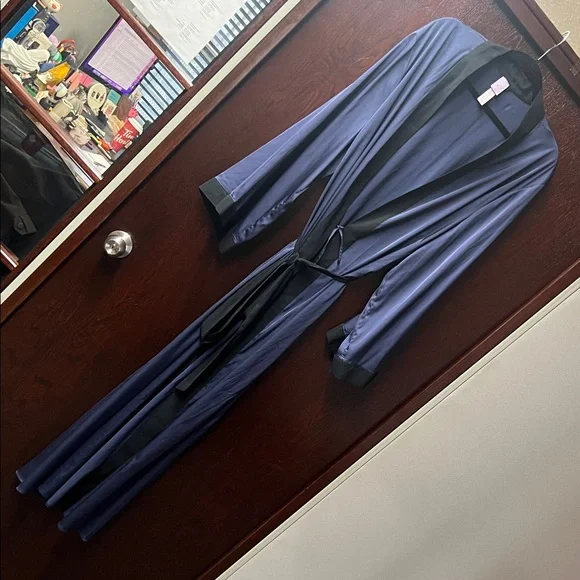 Savage X Fenty Midnight Blue Robe - Picture 7 of 15